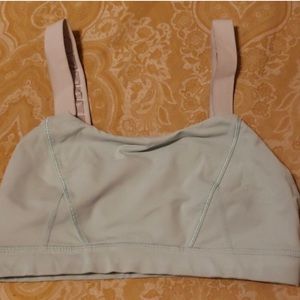 Lululemon bra